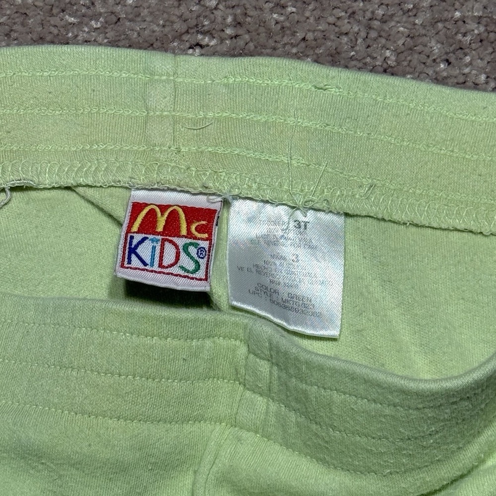 McKids Summer Shorts Size 3T Embroidered Flowers